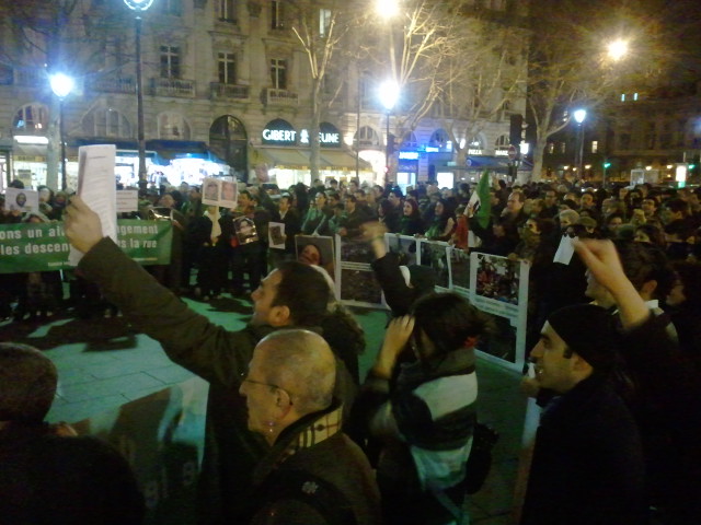 En Paris manifestaciones solidarias
